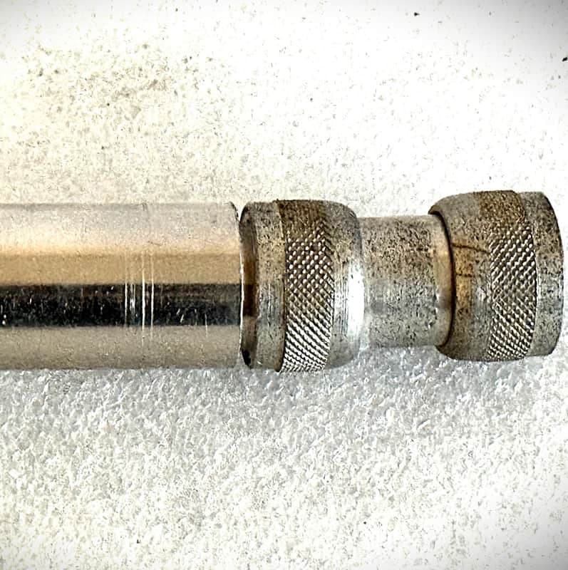 Swithcraft Female screw-on to Female 1/4" phono Adapter