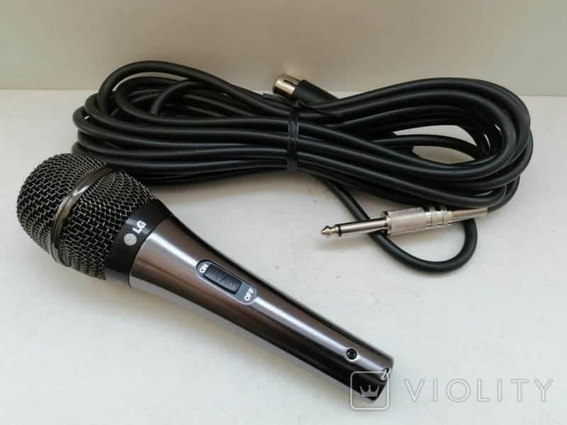 LG JHC-1 Dynamic Microphone Karaoke XLR