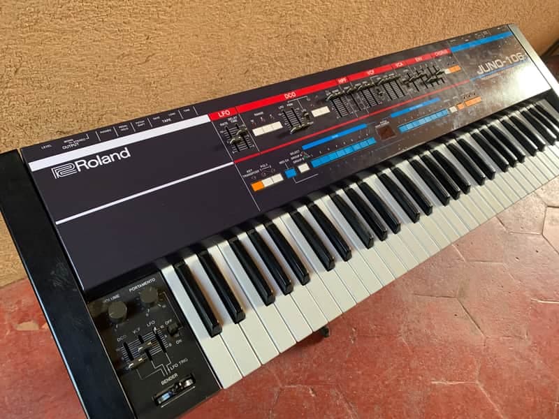 Roland Juno-106 61-Key Programmable Polyphonic Synthesizer