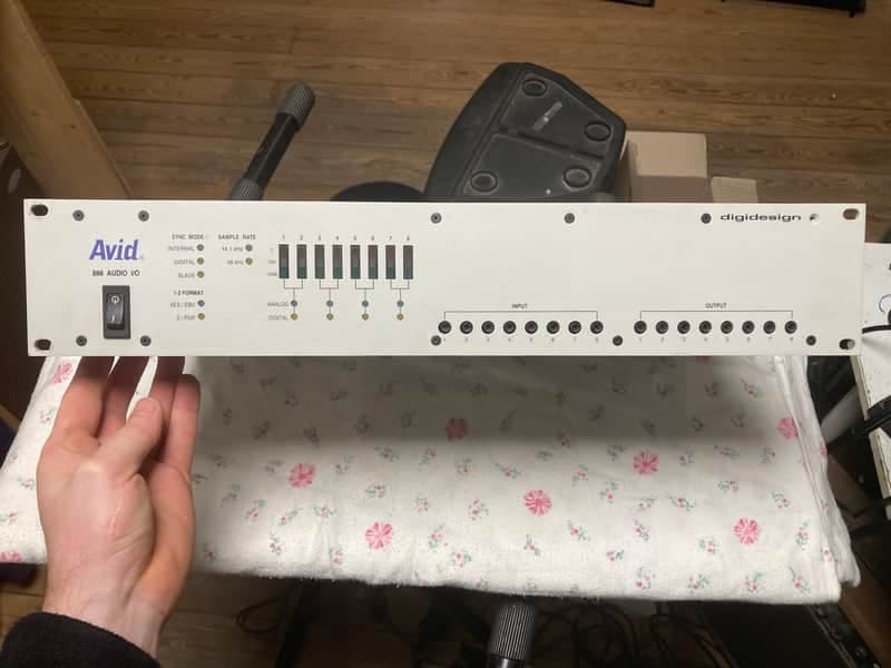 Avid / Digidesign 888 audio i/o (Rev E)
