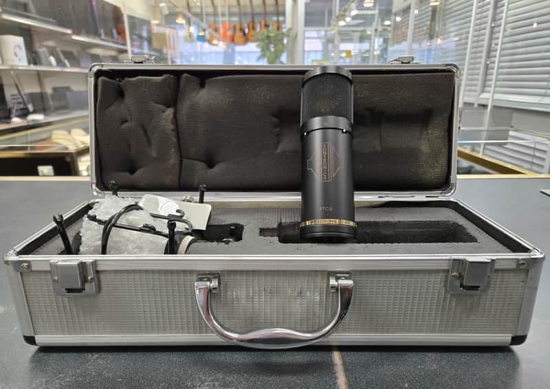 Sontronics STC-2 Large Diaphragm Condenser Mic - Black