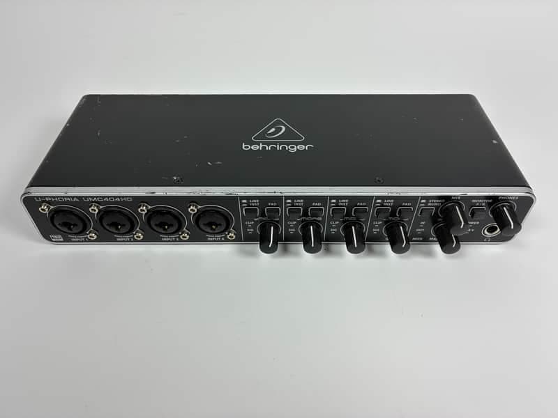 Behringer U-Phoria UMC404HD 4x4 USB Audio Interface