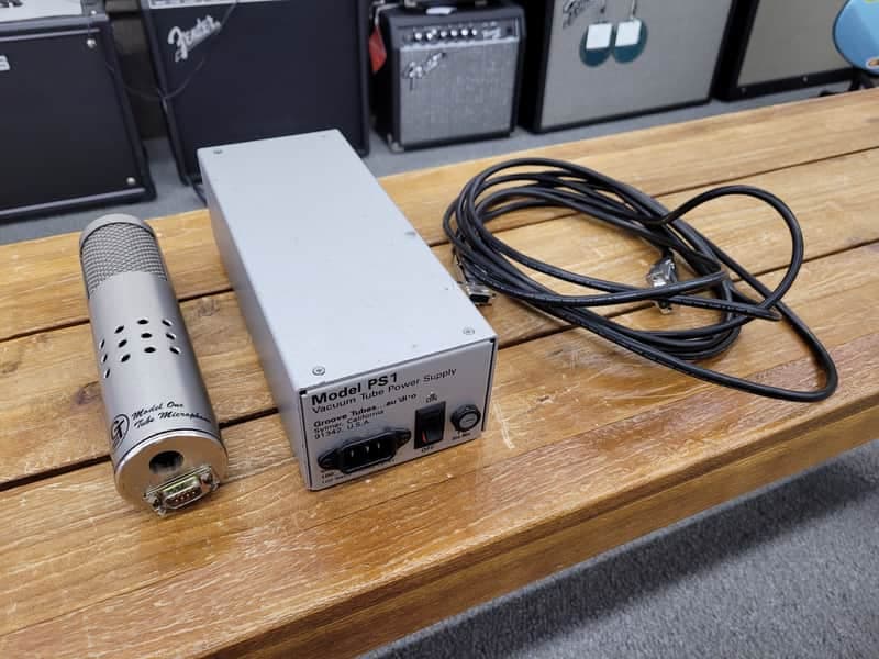 Groove Tubes Model One Tube Microphone - Silver