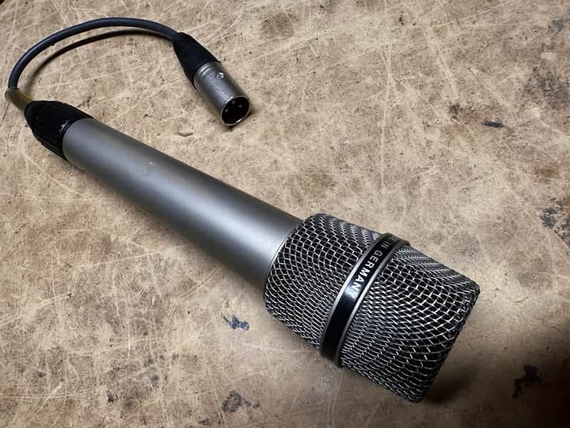 Telefunken M811 Dynamic Microphone - NICE!