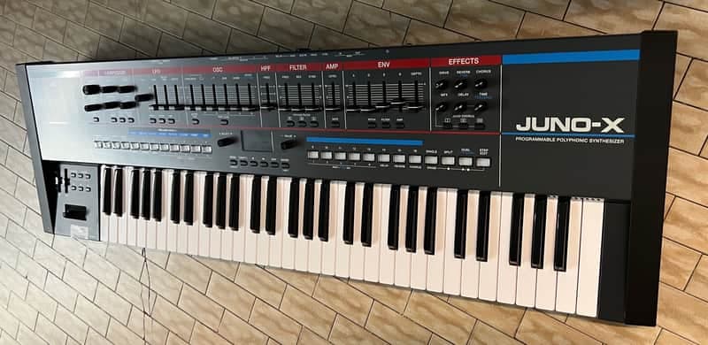 Tastiera Roland Juno X