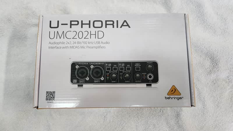 Behringer UMC202HD U-Phoria USB Audio Interface with MIDAS Microphone Preamplifiers (NEW open box)