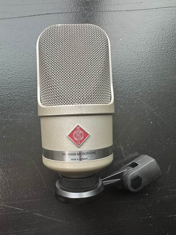 Neumann TLM 107 Large Diaphragm Multipattern Condenser Microphone 2013 - Present - Nickel