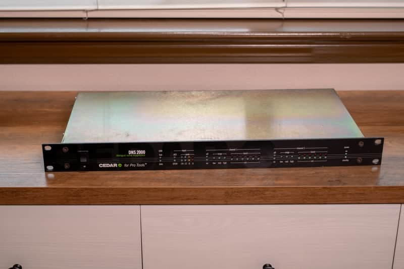 Cedar DNS 2000 Dialogue Noise Suppressor (DNS-2-02251)