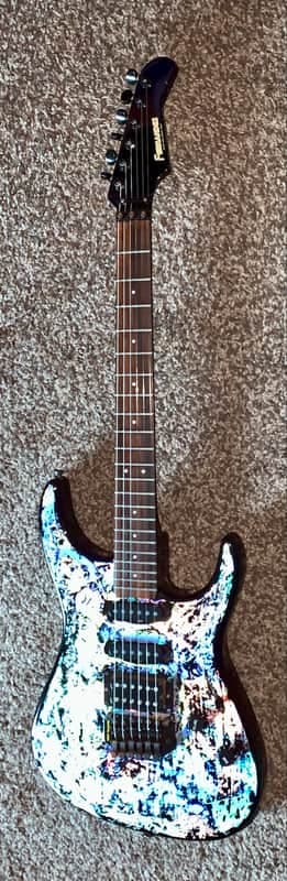 Vintage Fernandes Electric guitar super Strat copy made in japan haloflash