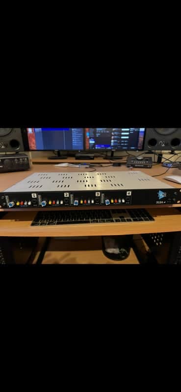 API 3124+ 4-Channel Mic Preamp 2000 - 2016 - Black