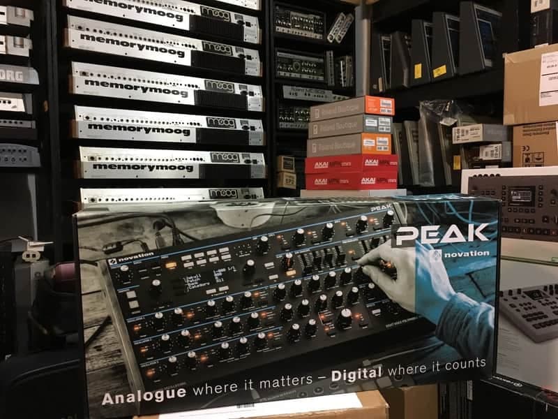 NOVATION PEAK Synthesizer 8 Voice synth module in box //ARMENS