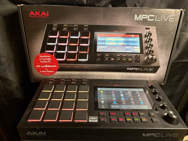 Akai MPC Live (Original) + Akai MPK Mini Bundle – 500GB SSD