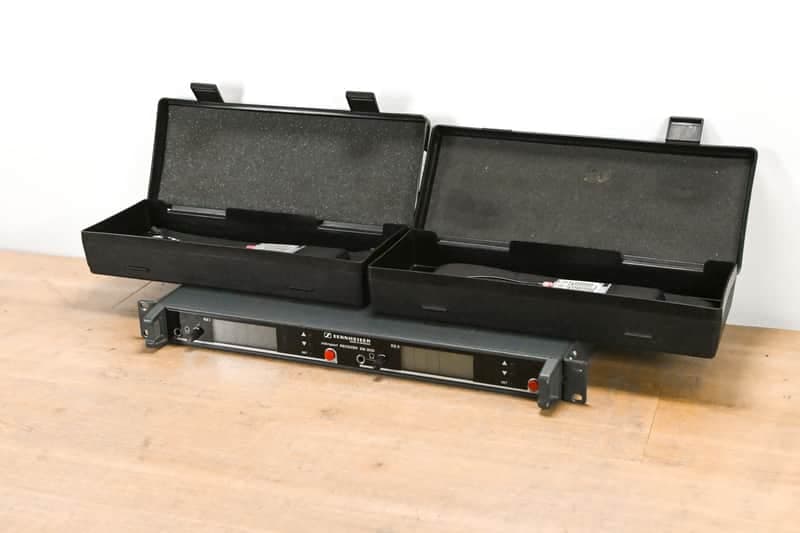 Sennheiser EM 3032-U Mikroport Receiver w/ SK250 Bodypacks 506-530 MHz CG012B8