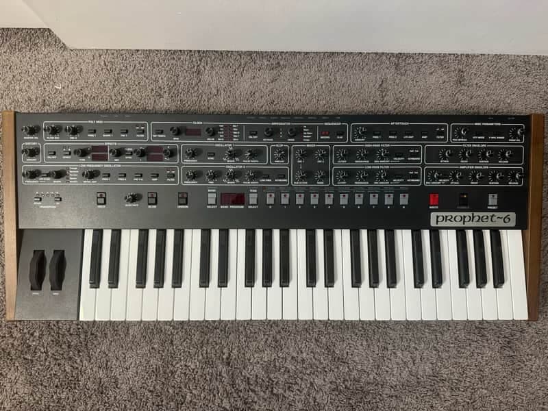 Sequential Prophet-6 49-Key 6-Voice Polyphonic Synthesizer 2018 - 2020 - Black with Wood Sides