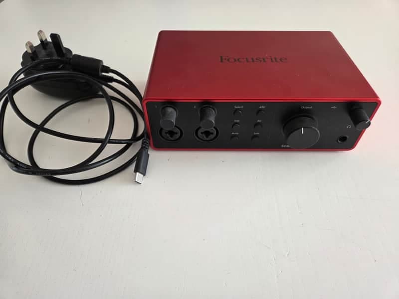 Focusrite Scarlett 4i4 4th Gen USB Audio Interface 2023 - Present - Red