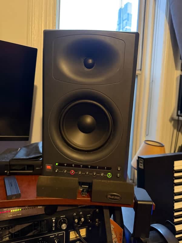 JBL LSR4328P 8" Powered 2-Way Studio Monitor (Single) 2010s - Black