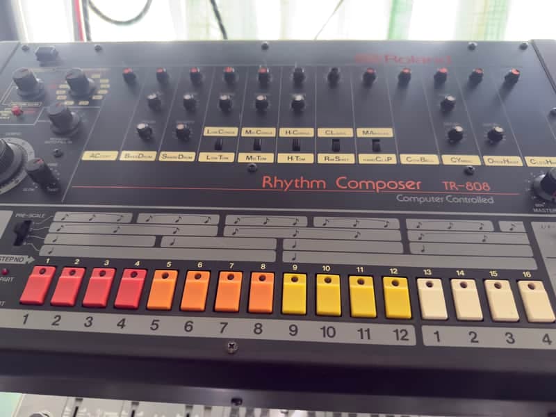 Roland TR-808 Rhythm Composer 1982
