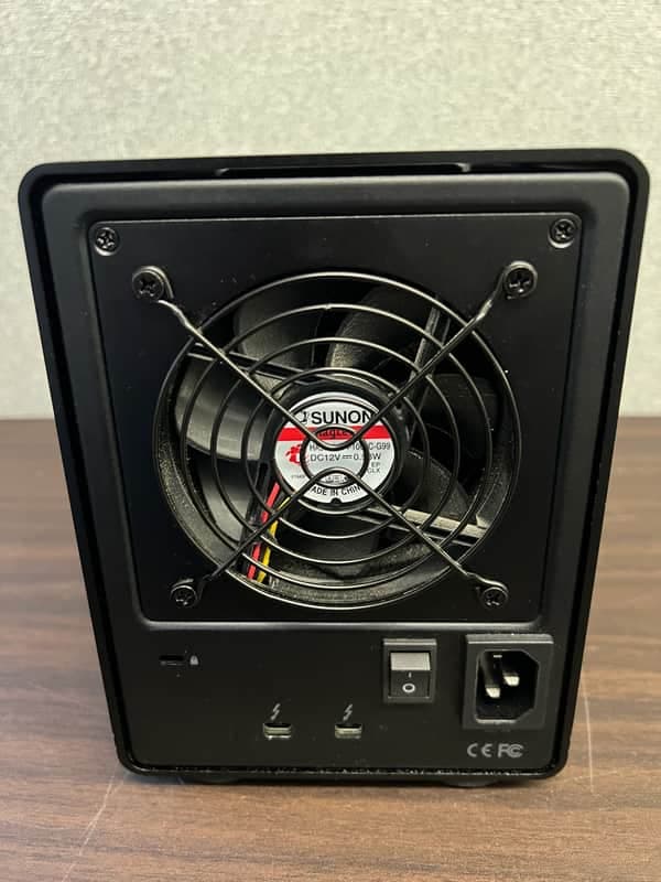 OWC Thunderbay4 - 24TB - TB 2 connection late 2010s