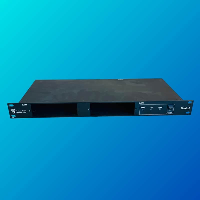 Fredenstein Bento 2 Horizontal 2-Slot Powered 500 Series Rack