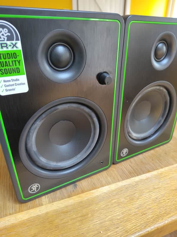 Mackie CR5-X 5" Active Studio Monitors (Pair) 2020 - Present - Black with Green Trim
