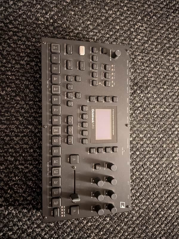 Elektron Octatrack MkII Anniversary Edition Dynamic 8-Track Performance Sampler 2020 - Black