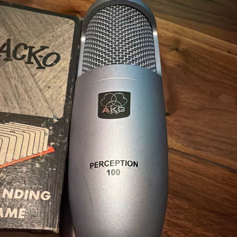 AKG Perception 100 Silver