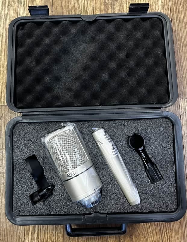 MXL 990/991 RECORDING MICROPHONE PACKAGE W/CASE (MINT)