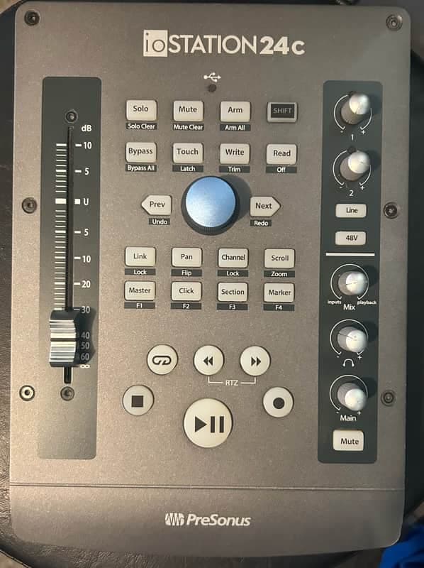 PreSonus ioStation 24c USB-C Audio Interface and DAW Controller 2020 - Present - Gray