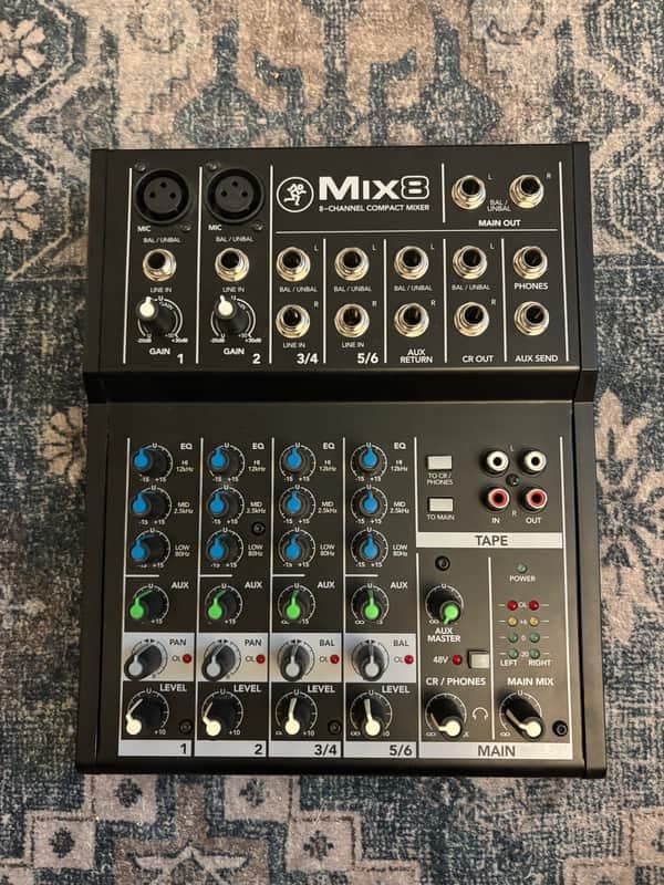 Mackie Mix8 8-Channel Compact Mixer 2015 - Present - Black