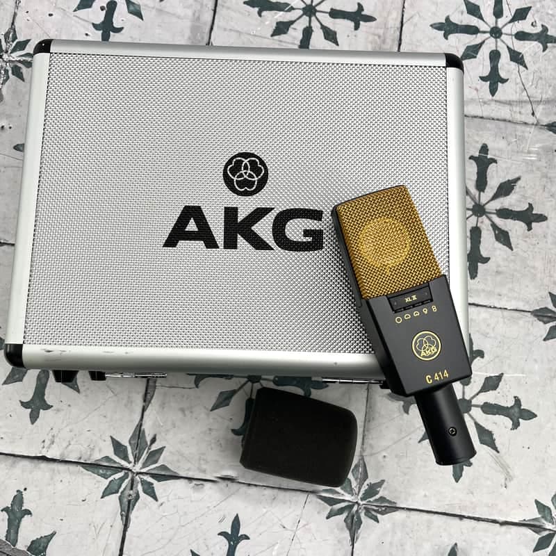AKG C414 XLII Large Diaphragm Multipattern Condenser Microphone