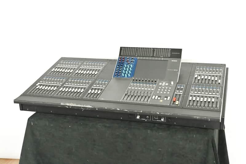 Yamaha M7CL-48 48-Channel Digital Audio Mixing Console CG01KBG *ASK FOR SHIPPING*