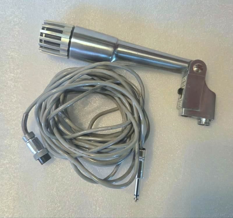 Midland 22-211 Vintage 60's era Dual Impedance Dynamic Microphone w/Cable - (fair offer??)
