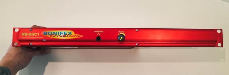 Sonifex Redbox RB-DAC1 Red