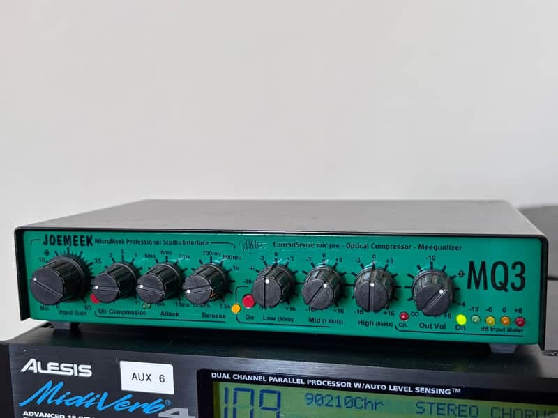 Joemeek MQ3 MicroMeek Mic Pre / EQ / Compressor 2000s - Green