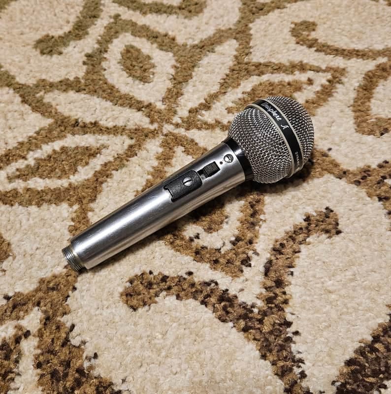 Shure PE585 Microphone