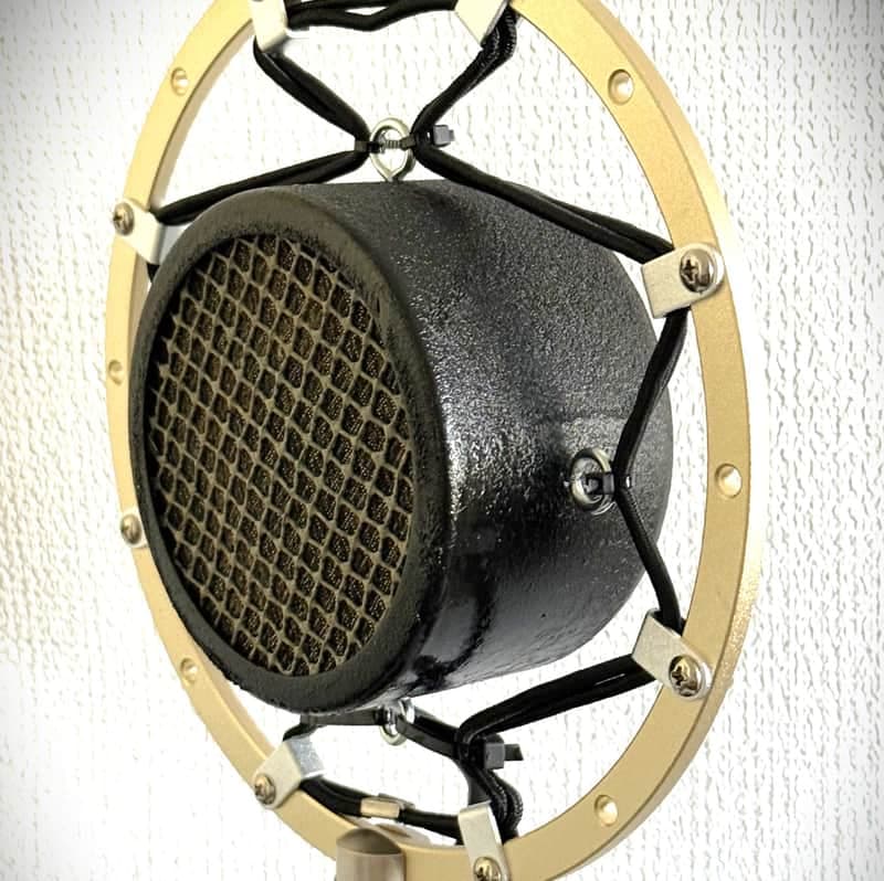 Vintage Early 1950s Ring-Mounted Dynamic Microphone, working-R2 (Hear it)