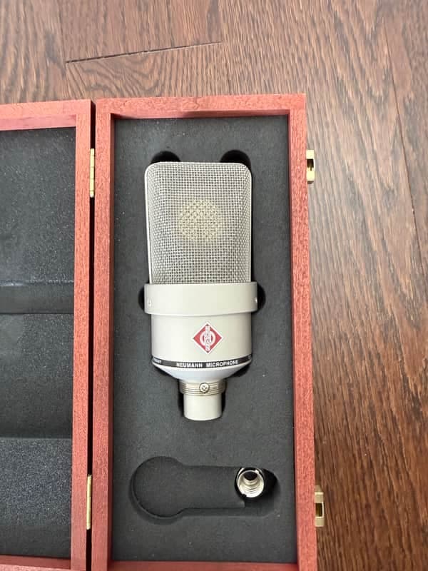 Neumann TLM 103 Large Diaphragm Cardioid Condenser Microphone 1997 - Present - Nickel
