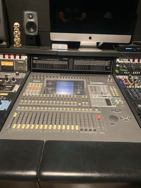 Yamaha 02R Digital Recording Console (Original Factory Condition) with Meter Bridge - Excellent Condition
