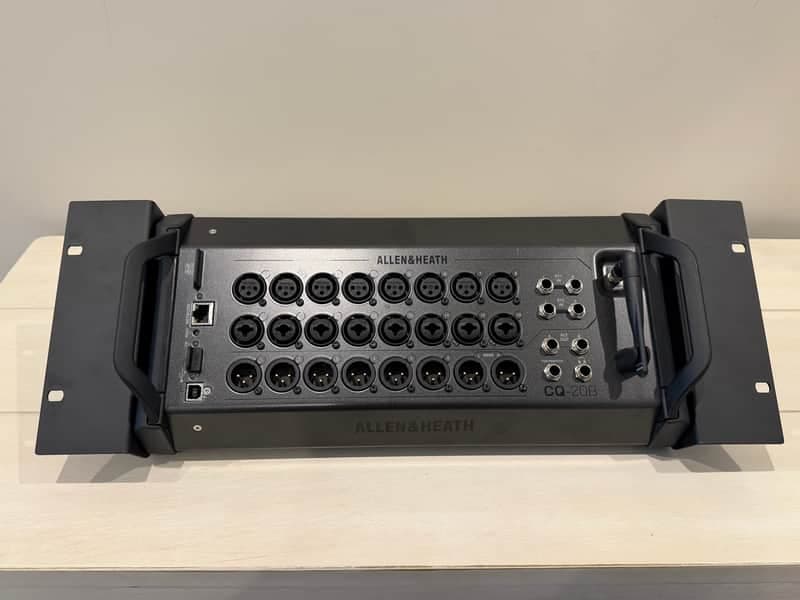 Allen & Heath CQ-20B 16-Channel Rackmount Digital Mixer 2023 - Present - Black