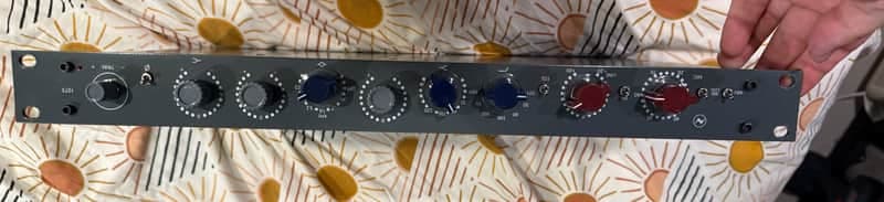 AML ez1073 Mic/Line EQ 1U Rack