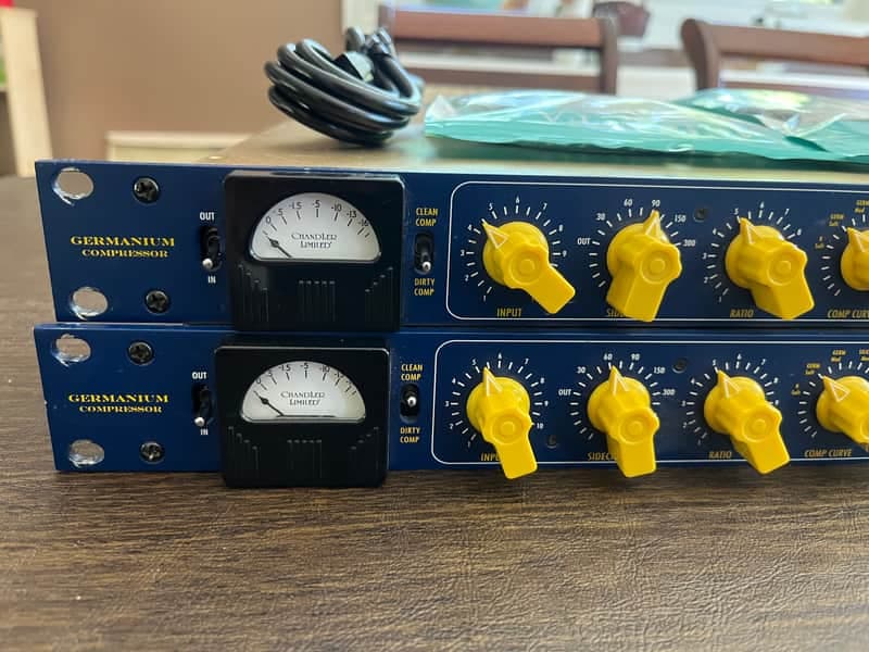 Chandler Limited Germanium Compressor Pair with PSU - Blue/Yellow