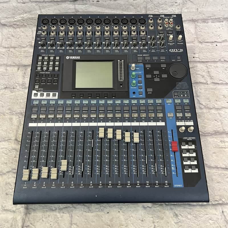 Yamaha O1V96 Mixer
