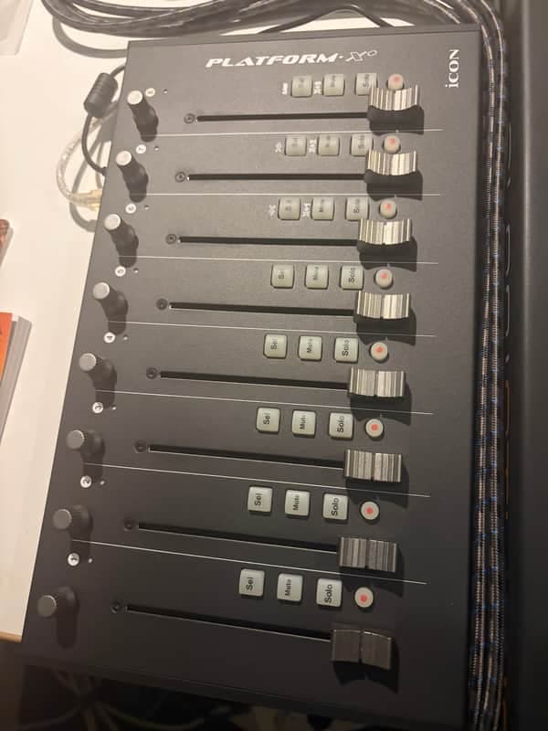 Icon Platform X+ 8-Channel DAW Control Surface Extender 2010s - Black