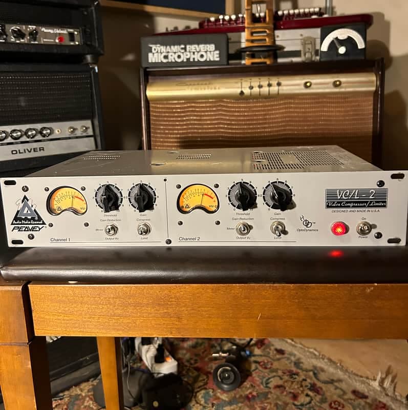 Peavey VC/L-2 2-Channel Tube Compressor / Limiter 1990s - Cream