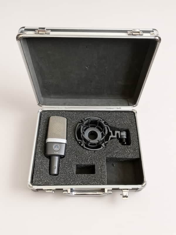 AKG C214 Large Diaphragm Cardioid Condenser Microphone 2010s - Black