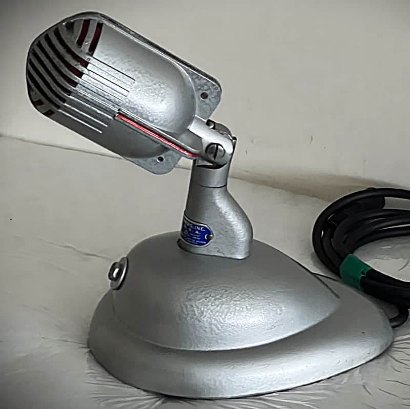 Vintage 1940's Shure 91A27 Zeppelin Dynamic Microphone w/matching S36 base-works