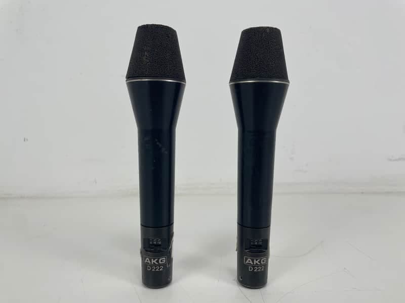 AKG - D222 - TWOWAYCARDIOID® Dynamic Microphone - Matched Pair - 1 Broken Grill - Inc. Specs/FQ-Sheet