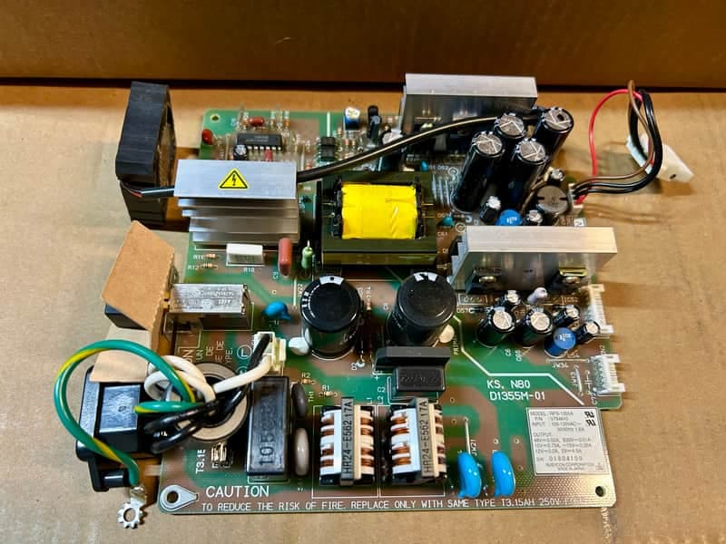 Yamaha AW2816 Power Supply