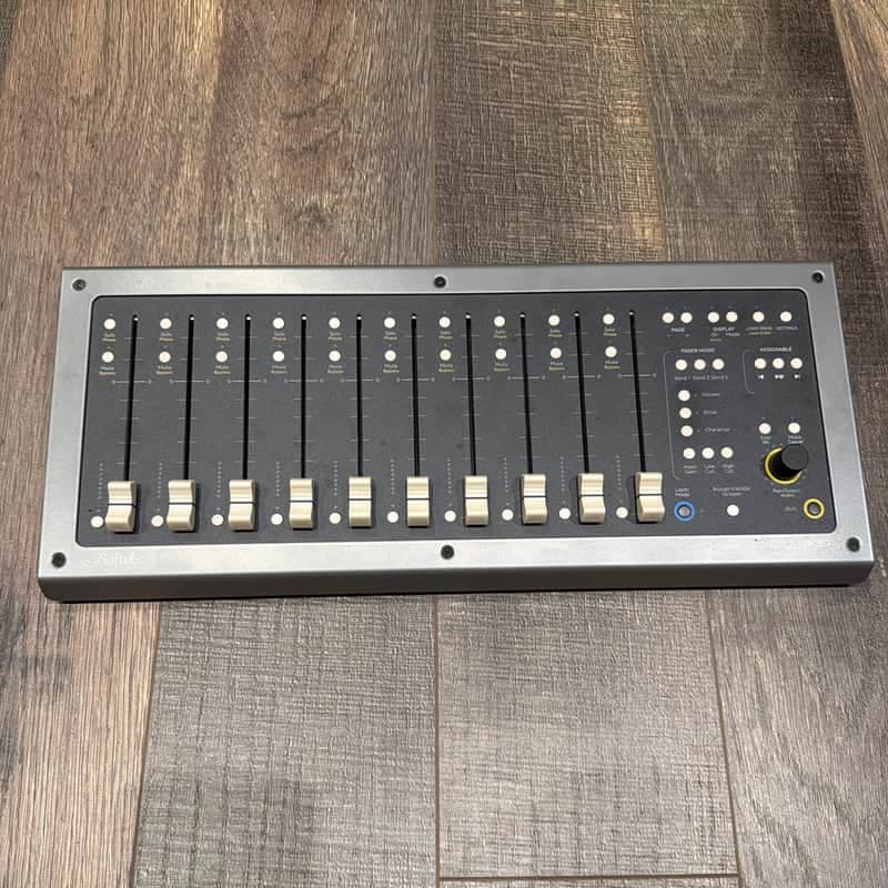 Softube Console 1 Fader USB DAW Control Surface 2019 - Gray