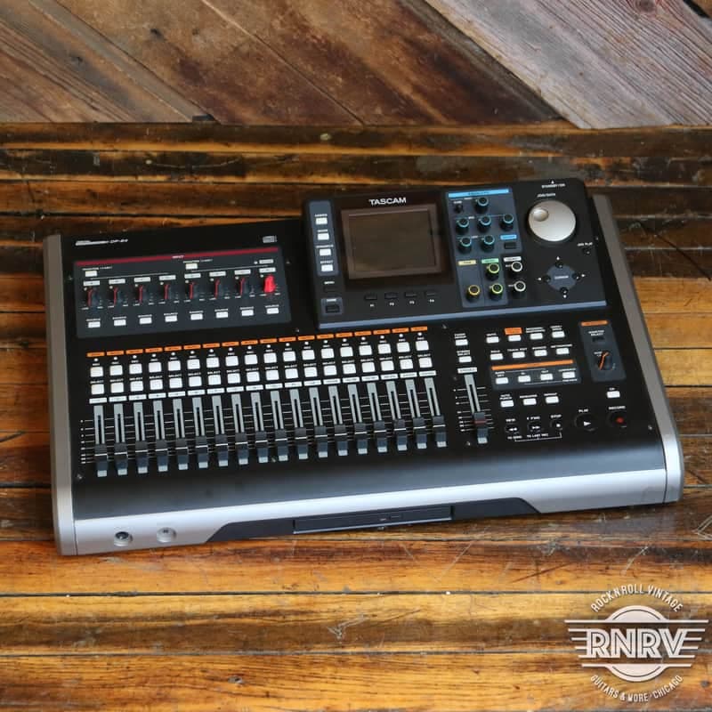 TASCAM DP-24SD 24-track Digital Portastudio 2015 - Present - Black